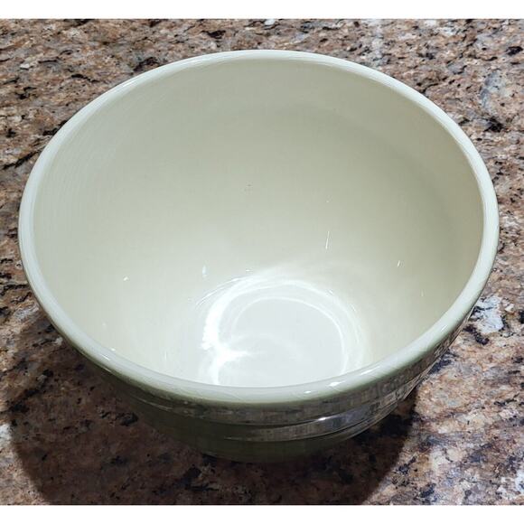 Crate & Barrel Green Bowl 7" D and 4 1/2" Tall - Portugal - Picture 6 of 16